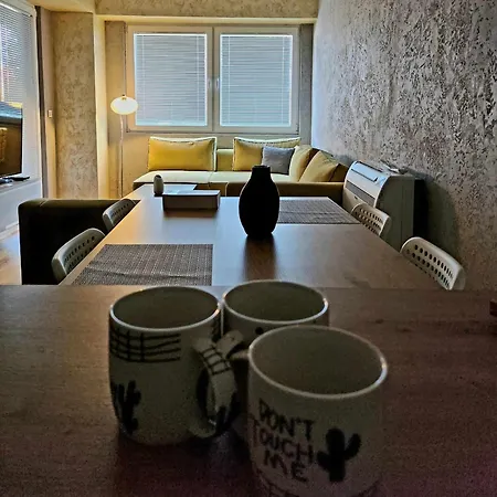 Lägenhet Residense M